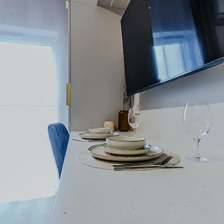 Rz Leszka Czarnego 37 Superapart - Klimatyzacja ジェシュフ